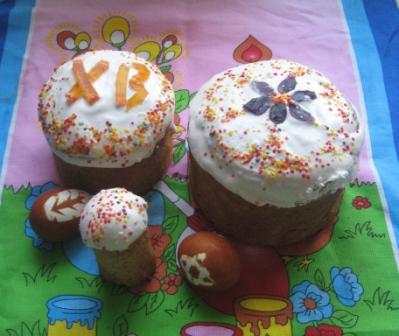 Куличи Выпекаем, украшаем, на стол подаем - паска.jpg