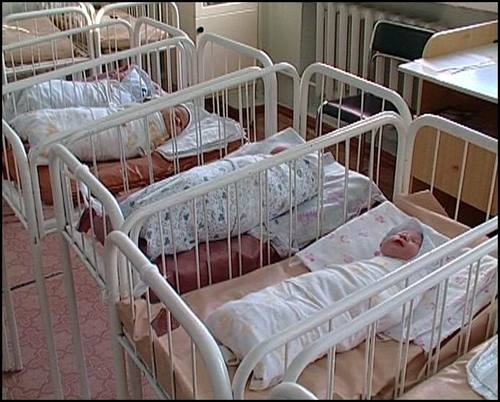 посмотрите, что принесли - дети.jpg