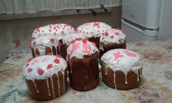 Куличи Выпекаем, украшаем, на стол подаем  - image-b4c329654643e83f04f73c2becaab6cd0c10b729c9a22a7557c7193c4e1f3940-V.jpg