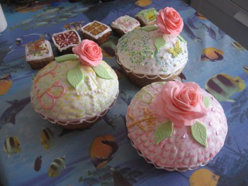 Куличи Выпекаем, украшаем, на стол подаем  - IMG_9628.JPG