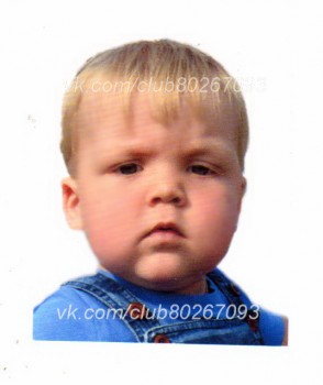 фото на визу: мужичок наш сурово смотрит в глаза опасности, готовый смело дать отпор всем трудностям и перенести все с Божией помощью