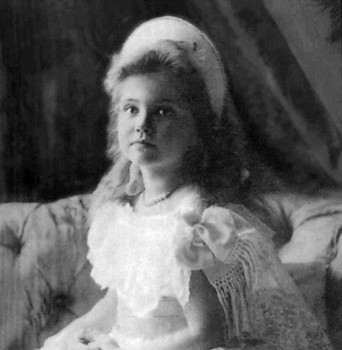 Посмотрите фотографии Царской семьи - 539de3537be214fb557e22d8618a80d0bc5f6c160769207.jpg