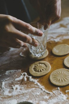 Пряники: роспись имбирных пряников и рецепты. - 242557ccf6053210805645c793bdaedb-e1480269290951.jpg