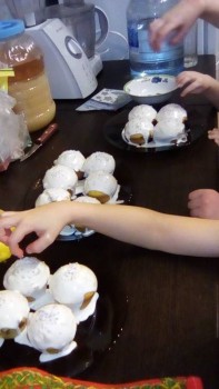 Куличи Выпекаем, украшаем, на стол подаем  - IMG_20170415_200626.jpg