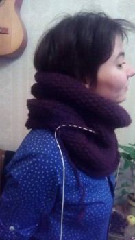 Это в три оборота на шее.