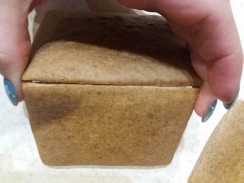 Строим пряничный дом - 0-02-05-2ccf4104dfb5138442cf7dea1c4e60464e05bec361895c646ee8f0b729438faa_a3adae59.jpg