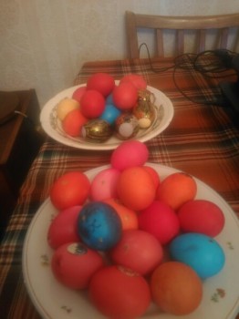 Пасхальные яйца Красим, украшаем, расписываем  - hIWQsI6ugGM.jpg