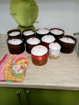 Куличи Выпекаем, украшаем, на стол подаем  - IMG_20190427_210711.jpg