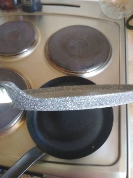 Не могу выбрать сковороду - 1559980164596861706958.jpg