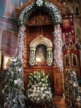 научите украшать иконы цветами - IMG-20200114-WA0022.jpg