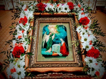 научите украшать иконы цветами - vRtmOW1_4hA.jpg