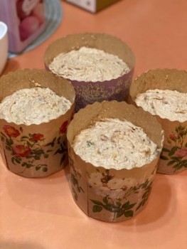 Куличи Выпекаем, украшаем, на стол подаем  - 1587020453197.jpg