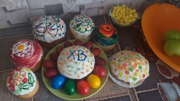 Куличи Выпекаем, украшаем, на стол подаем  - IMG-20200418-WA0011.jpg