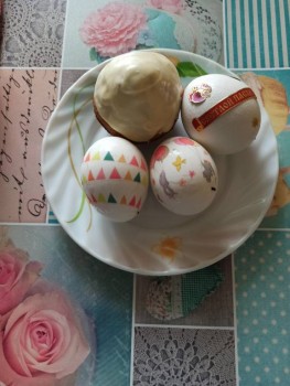Куличи Выпекаем, украшаем, на стол подаем  - IMG_20200419_083823.jpg