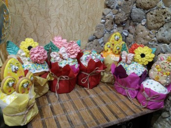 Куличи Выпекаем, украшаем, на стол подаем  - 20200418_115706.jpg