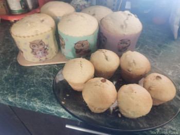 Куличи Выпекаем, украшаем, на стол подаем  - IMG_20220421_172626.jpg