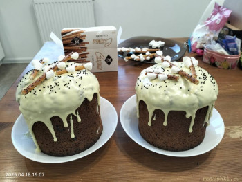 Куличи Выпекаем, украшаем, на стол подаем  - IMG20250418190745.jpg