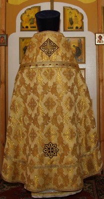 Шьём фелонь и всё, к ней прилагающееся :  - Фелонь спина.jpg