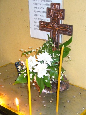 научите украшать иконы цветами - P1010746.JPG