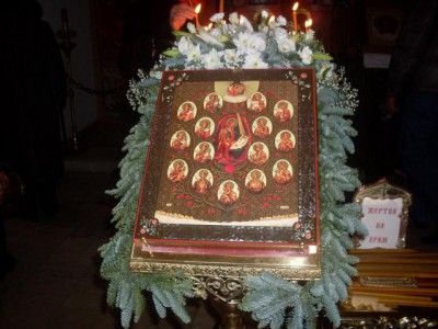 научите украшать иконы цветами - SDC11549.JPG