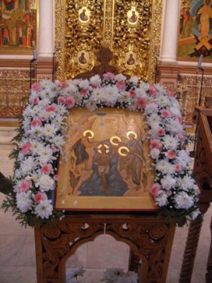 научите украшать иконы цветами - DSCI2347.JPG