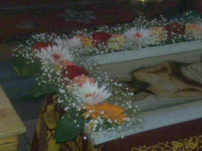 научите украшать иконы цветами - 02042010155.jpg