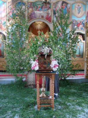 научите украшать иконы цветами - DSC00490.jpg