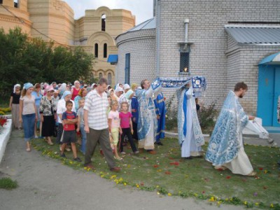 научите украшать иконы цветами - Дорожка.jpg