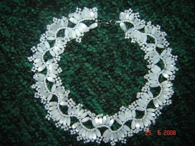 Бисероплетение - белая.JPG