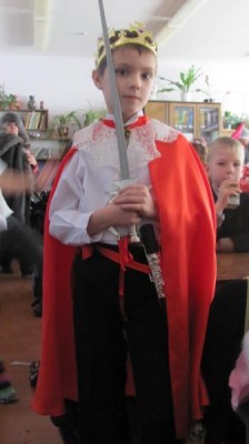 Карнавальные костюмы - декабрь 2010 021.jpg