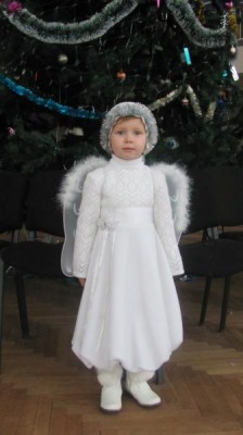 Карнавальные костюмы - декабрь 2010 024.jpg