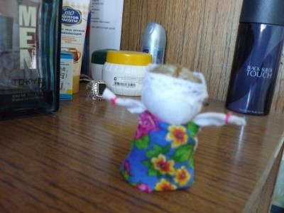 кукла на счастье, я в приметы не верю поэтому просто для души сделала и подарила