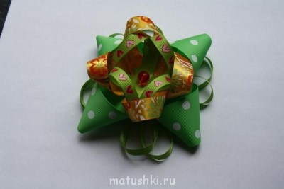 Шпильки, невидимки, бигуди, резинки... - IMG_1151.JPG