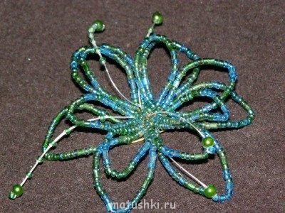 Шпильки, невидимки, бигуди, резинки... - x_b435ab8d.jpg