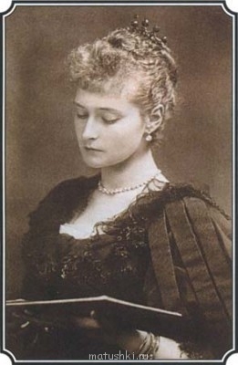 Спасительность платочка - 02_Императрица Александра Федоровна.jpg