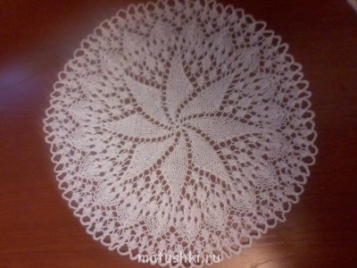 Салфетки и скатерти спицами - z_4db85d8b.jpg