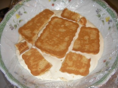 2й слой печенье.