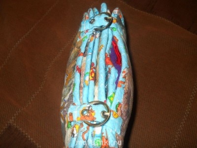 застежка "для сумок" и дырочки люверсы(кажется так называется)