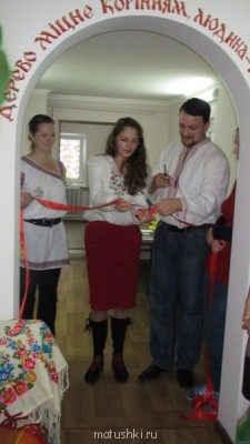 разрезаем ленту, ответственный момент