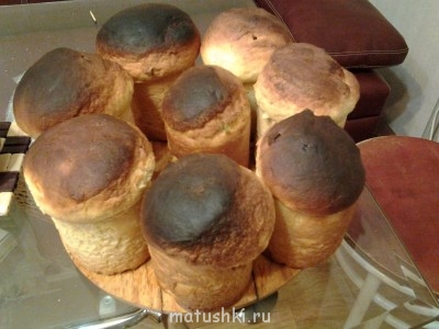 Это из жестяных баночек