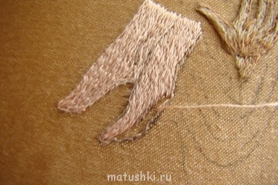 Вторая нога. Стопу вышивала в другом направлении.