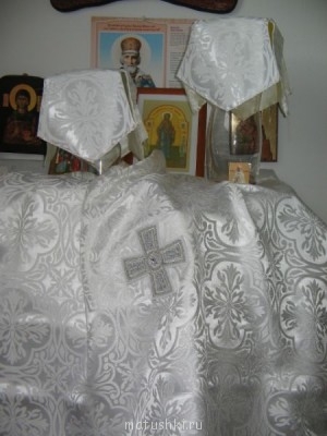 Здесь не хватило бахромы, но потом докупила и пришила, только фото нет.