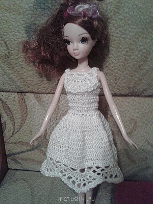 Так стало. Всего один вечер и платье готово. Правда дочь просила длинное. но я засомневалась в своих способностях, и решила закончить такой длины, если вдруг не получилось бы, распустить не жалко