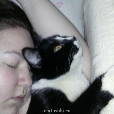 Любимая кошатинка  - zJjI7VPoFSs.jpg