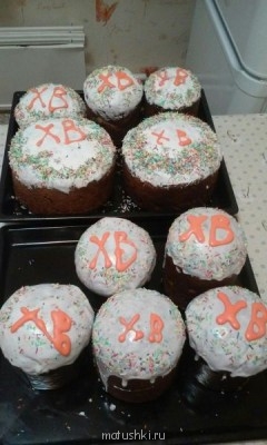 Куличи Выпекаем, украшаем, на стол подаем  - 20150411_201950~2.jpg