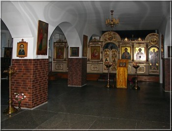 нижний храм