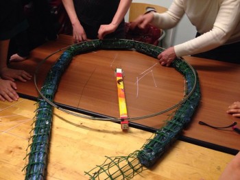 научите украшать иконы цветами - QQbfzMh5VfE.jpg