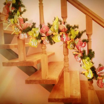 Подготовка к Рождеству Христову - nuj8Q_Q8qLo.jpg